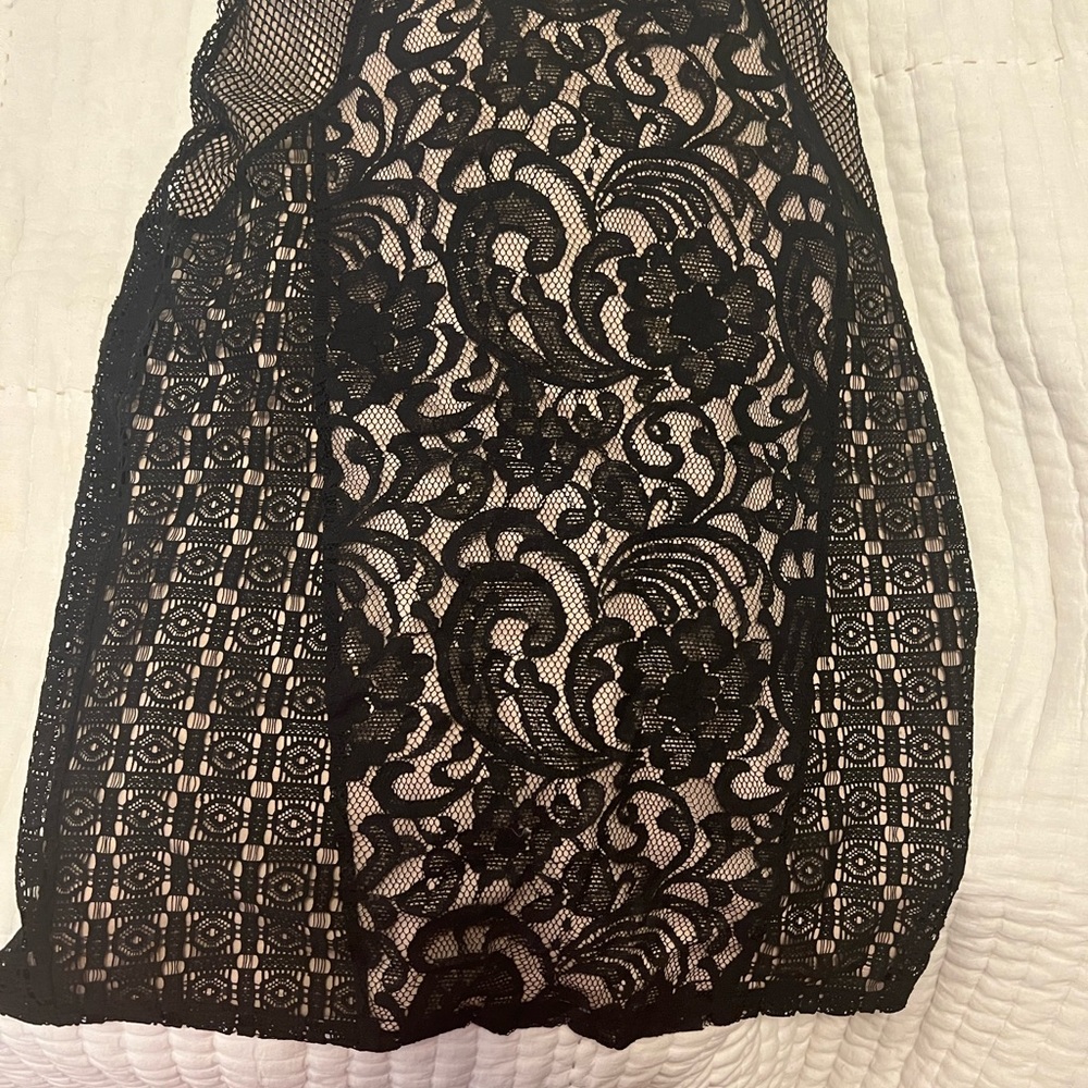 Lace skirt new. So nice. Runs big.